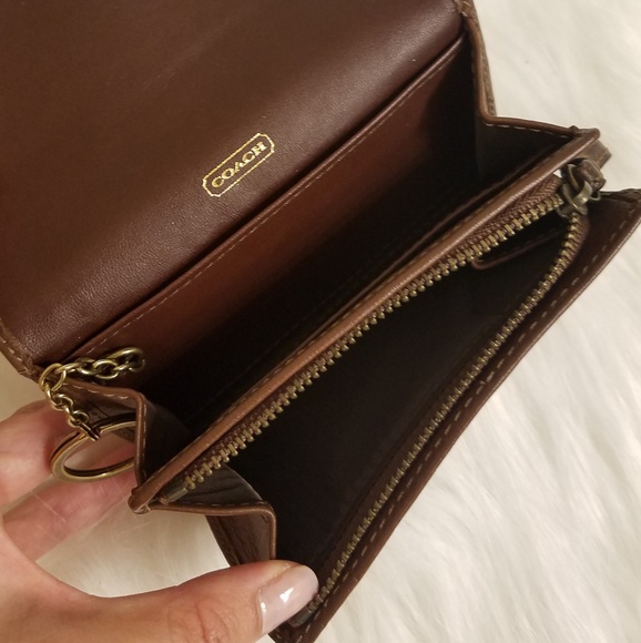 💯 Authentic Coach Keychain Wallet - Picture 3 of 5
